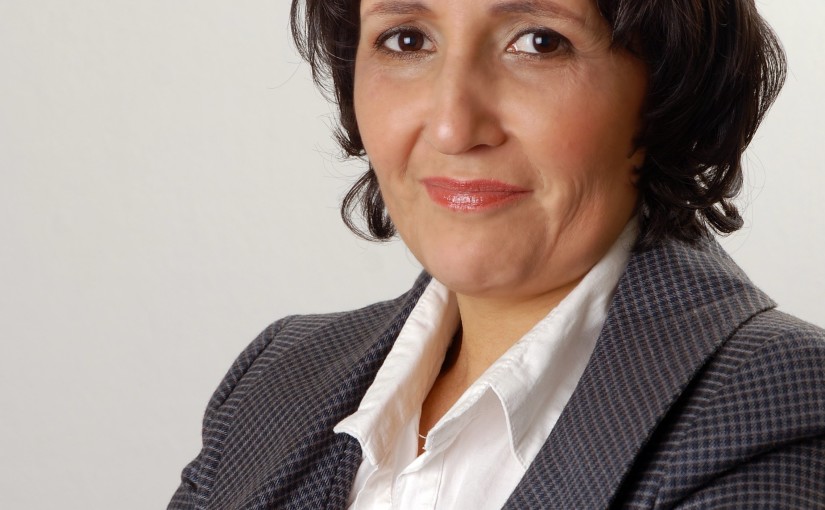 Noviembre 2010 – CLAUDIA SALDAÑA