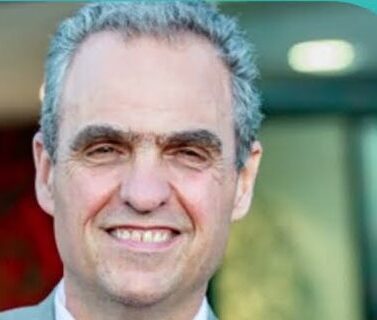 Renato Opertti – Un currículum para las nuevas generaciones Renato Opertti